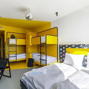 Hotel Meininger Zentrum, Drážďany