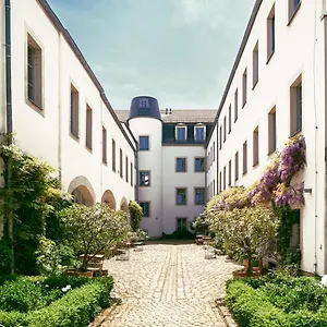 Szálloda Hofgarten 1824 Garni